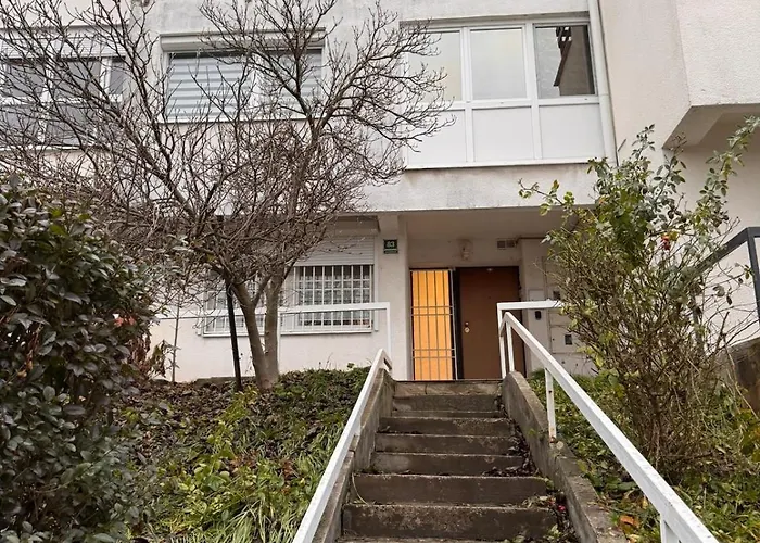 Vila Luxurious 4bdr Retreat With Cozy Fireplace *